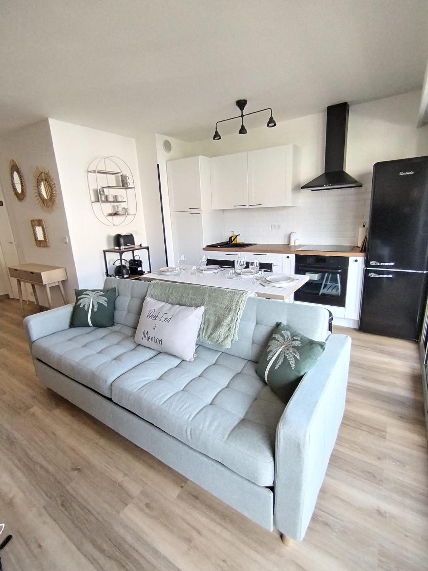 Apartment Avec Coin Nuit *